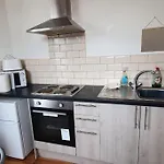 One Bedroom Studio Apartment Close To City Centre