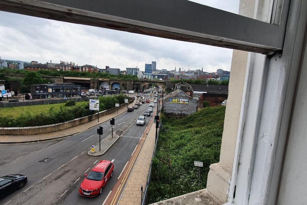 Apartment One Bedroom Studio Close To City Centre Sheffield